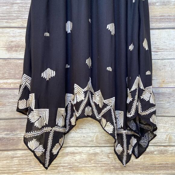 Floreat black geometric insignia embroidered asymmetrical skirt size 0 - Picture 4 of 6